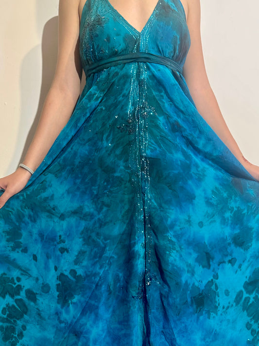 Abito in misto seta con ricamo