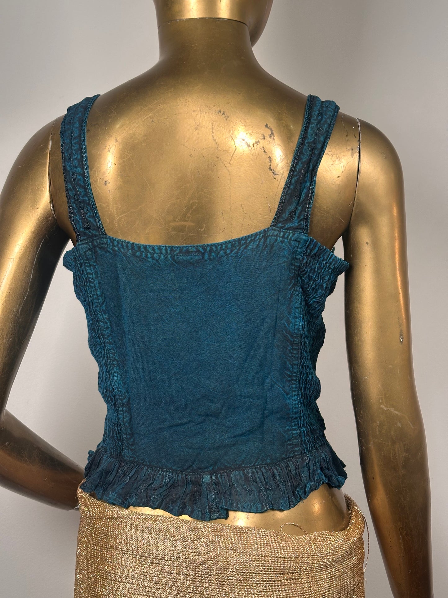 Top desert queen blue