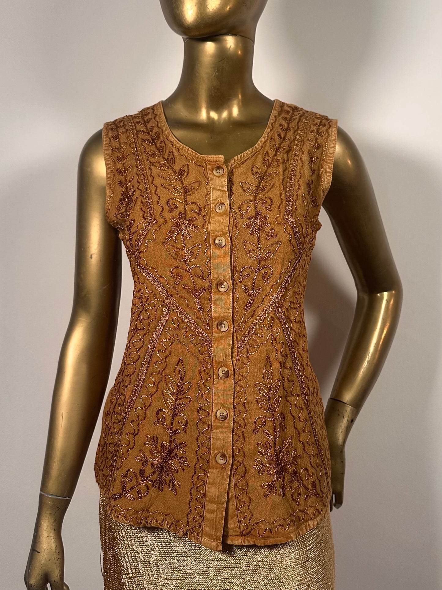 Blusa ricamata regolabile