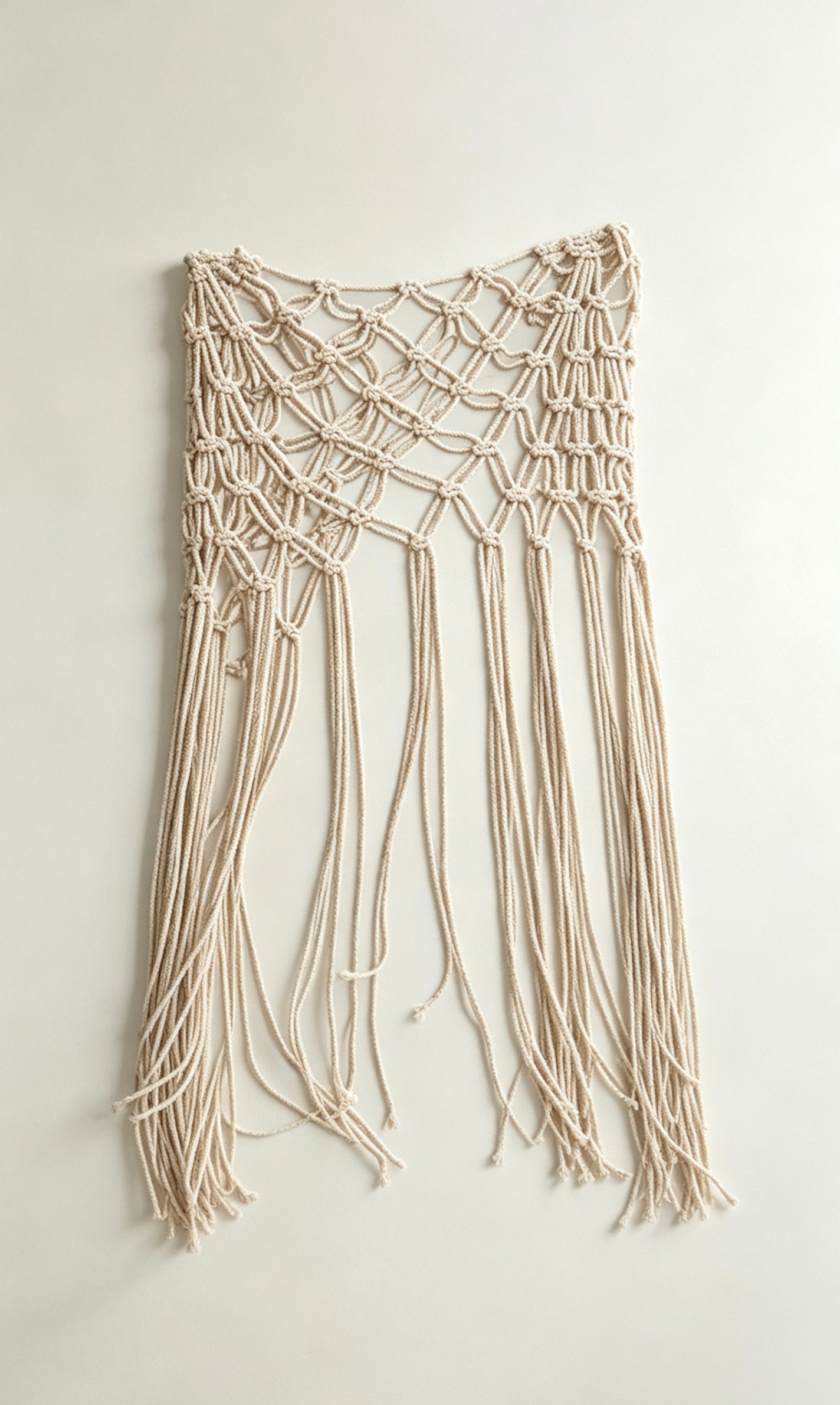 Gonna overlay in Macramè